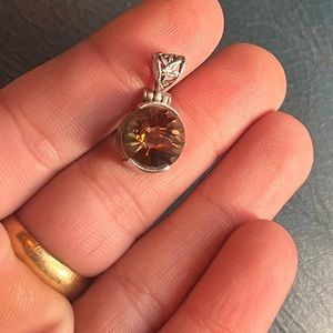 Kate King Golden Hydro Quartz!